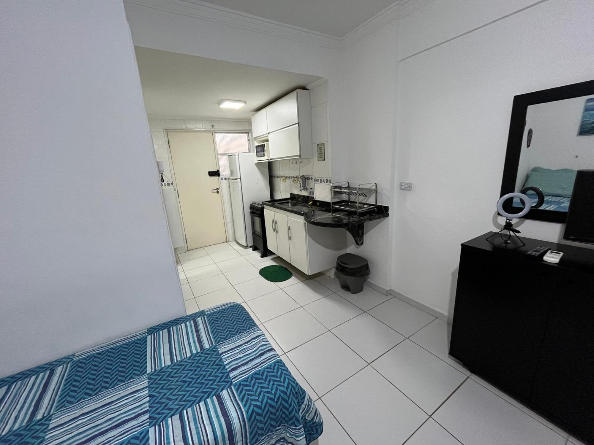 Apartamento Studio Mandarim Em Frente A Do Gonzaga Santos (Sao Paulo)